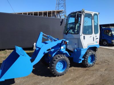 重機塗装　　ホイールローダー塗装　　(*^-^*)　会津若松