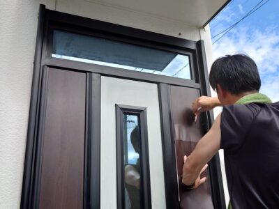 コストお抑えた玄関ドアリフォームどうでしょうか　会津若松