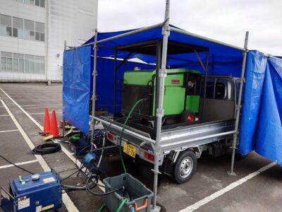 高所作業車３２ｍ　外壁温水洗浄　会津若松　(*^-^*)