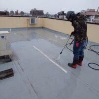 本日から、顧客のお客様、屋上シート防水張替え開始　会津若松