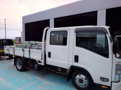 本日夕方、トラックに足場　材料　道具を積んで秩父に出発