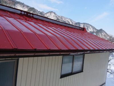 雪下ろし　雪庇下し