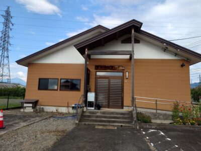 町内会館　屋根塗装