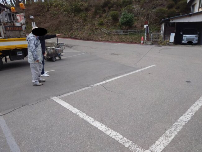 南会津　駐車場区画線工事