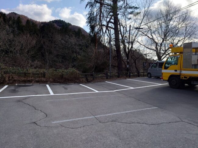 南会津　駐車場区画線工事