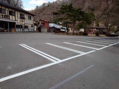 南会津　駐車場区画線工事